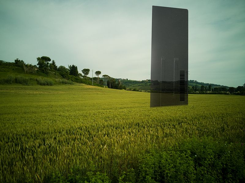 © sauro errichiello - Image from the Dystopian fifth-dimensional future photography project