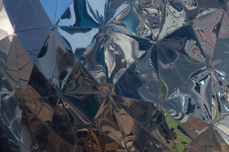 © Q - “Urban reflections” Doha, Qatar