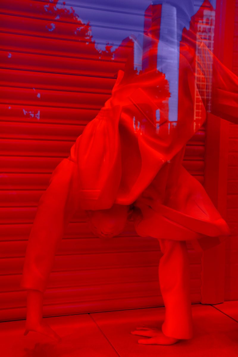 © Q - Xtreme Sighting no.5 - “Store window” Shanghai, China (2020)