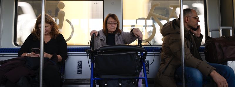 © Lucas Castor - Image from the Subway photography project