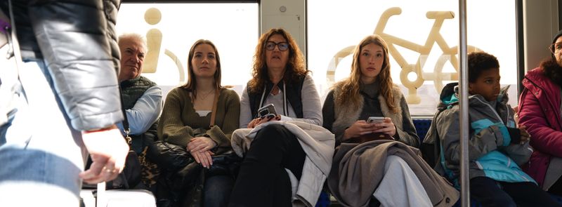 © Lucas Castor - Image from the Subway photography project