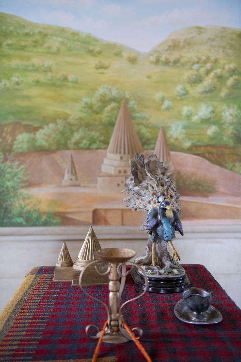 © Michela&amp;Emanuela Colombo - Image from the PEACOCK BLUES The Armenian Yazidis. photography project