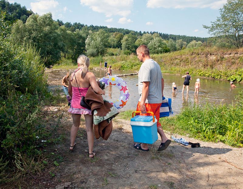 © Damian Chrobak - Image from the Forest People photography project