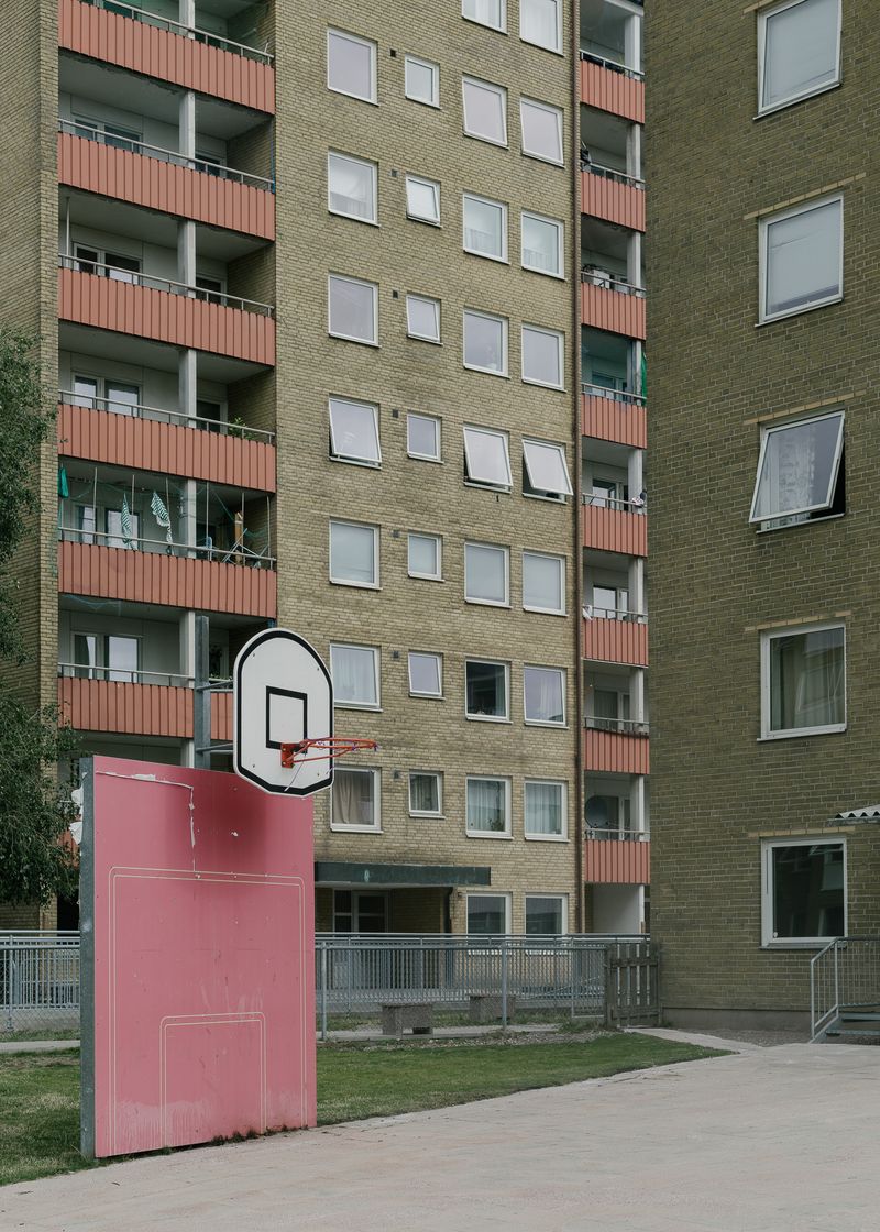 © Nora Schwarz - Image from the Rosengård photography project