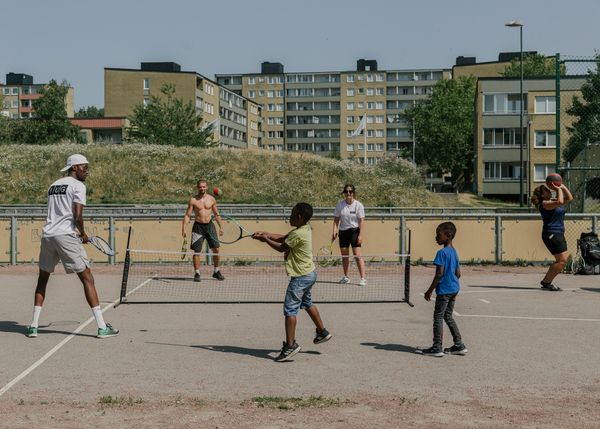 © Nora Schwarz - Image from the Rosengård photography project