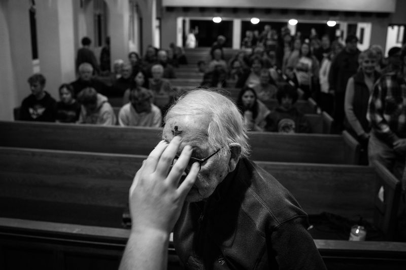 © Richard Sharum - Image from the Spina Americana (American Spine) photography project