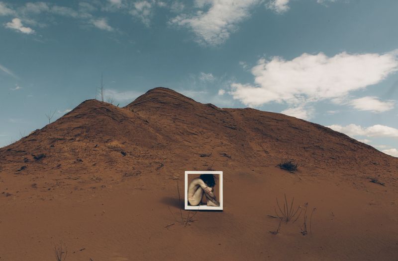 © Sarah Pezdek - Image from the TORPOR photography project