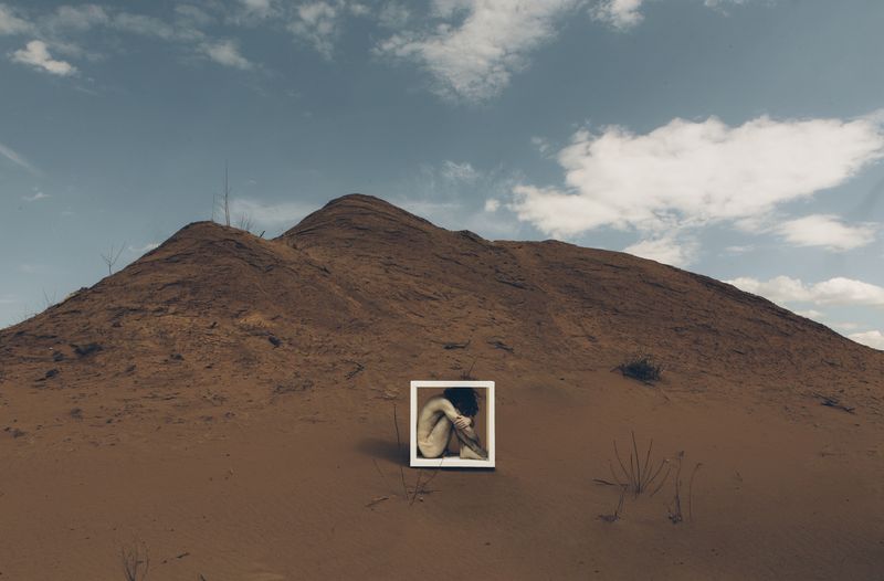 © Sarah Pezdek - Image from the TORPOR photography project