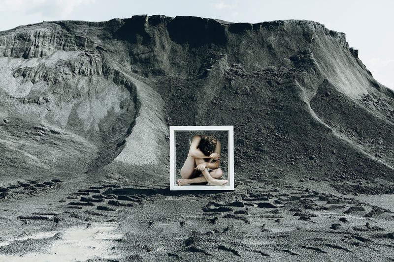 © Sarah Pezdek - Image from the TORPOR photography project