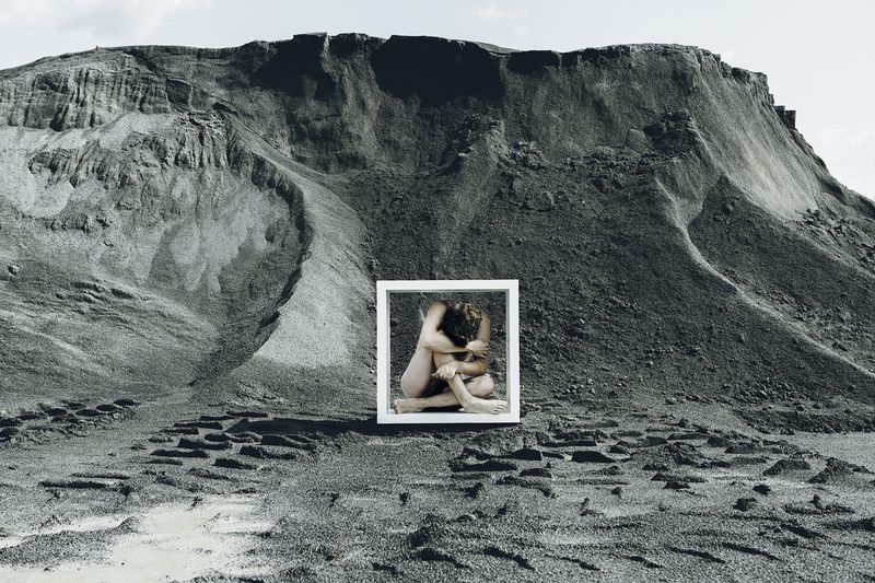 © Sarah Pezdek - Image from the TORPOR photography project