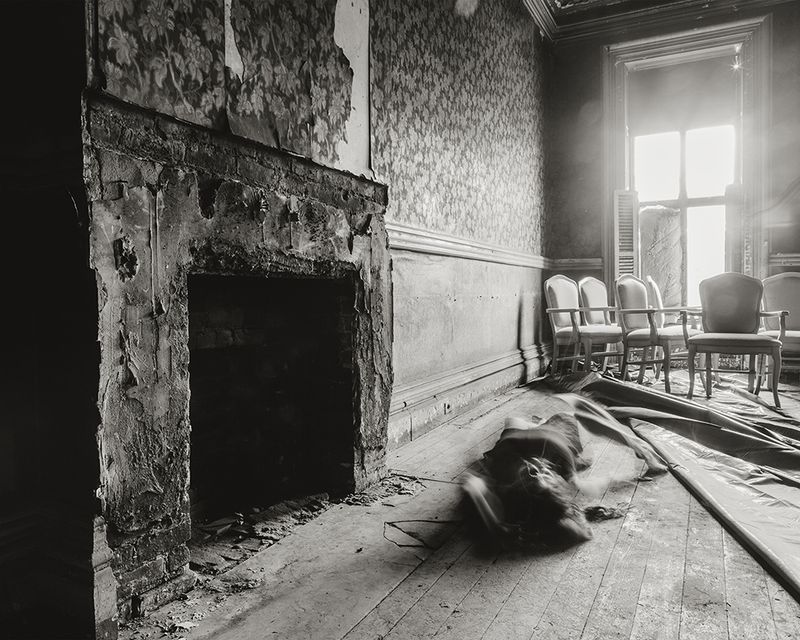 © Sarah Pezdek - Image from the The definitive moments i lost my mind photography project