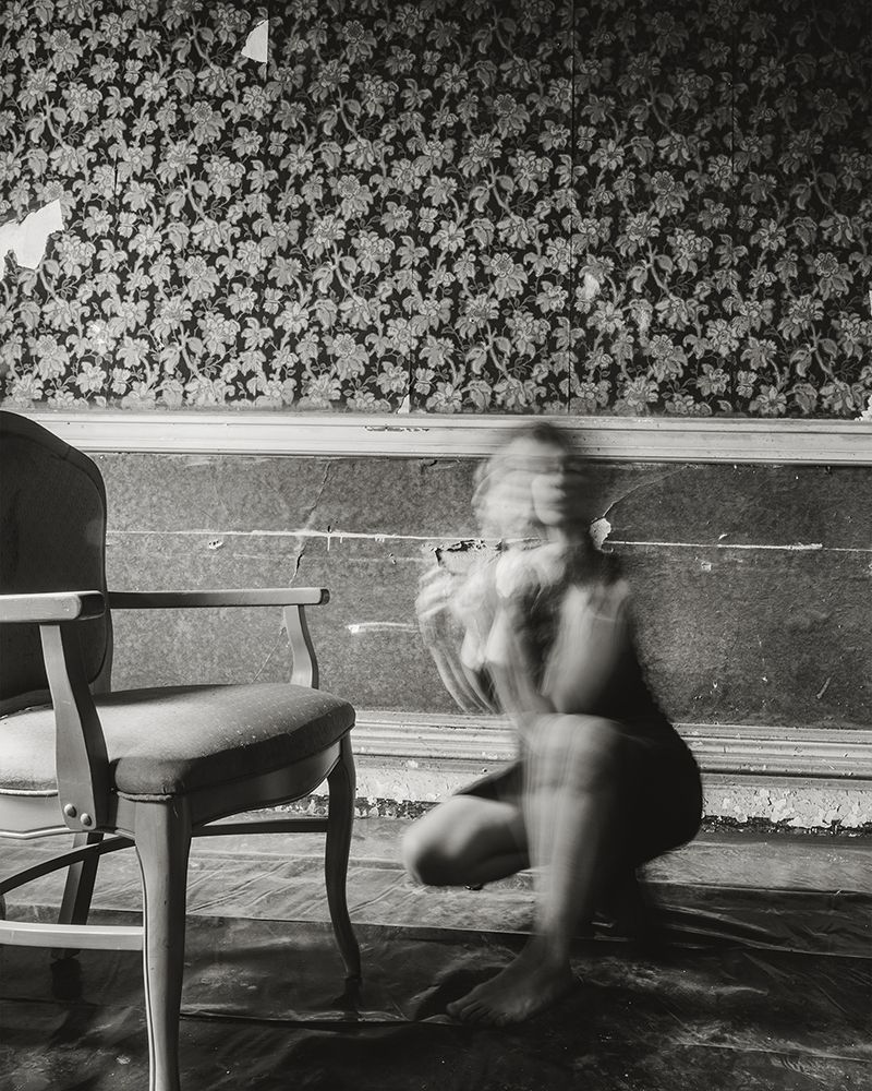 © Sarah Pezdek - Image from the The definitive moments i lost my mind photography project