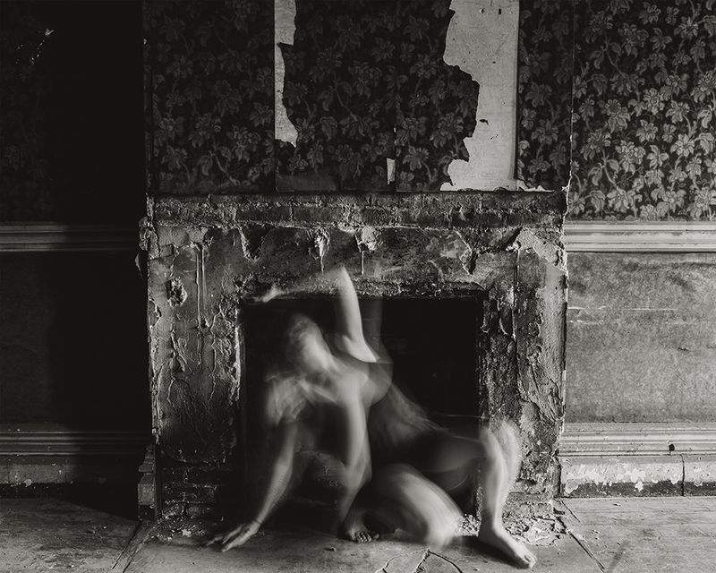 © Sarah Pezdek - Image from the The definitive moments i lost my mind photography project