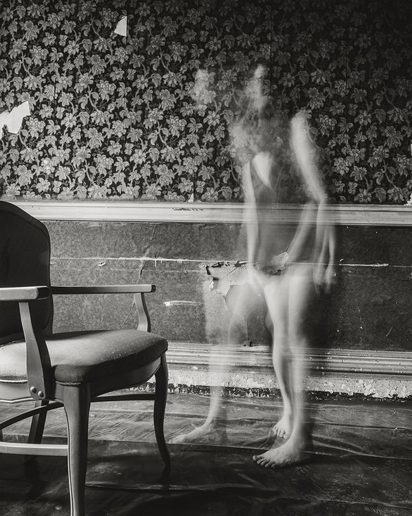 © Sarah Pezdek - Image from the The definitive moments i lost my mind photography project