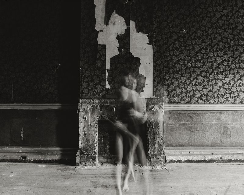 © Sarah Pezdek - Image from the The definitive moments i lost my mind photography project