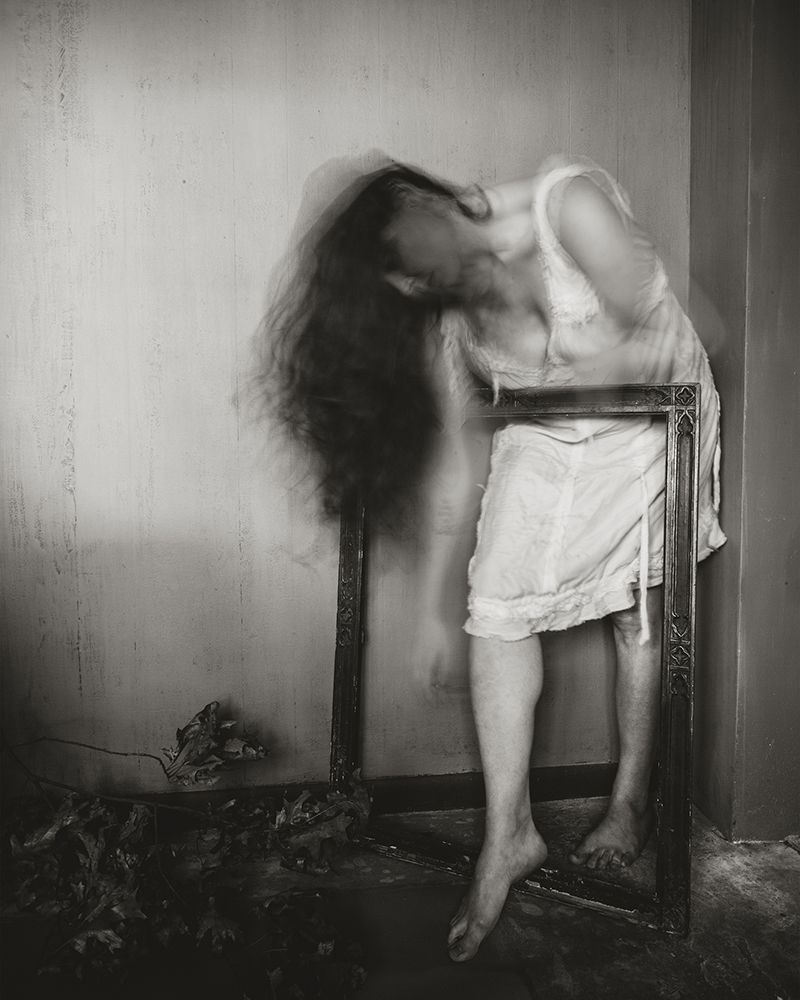 © Sarah Pezdek - Image from the The definitive moments i lost my mind photography project