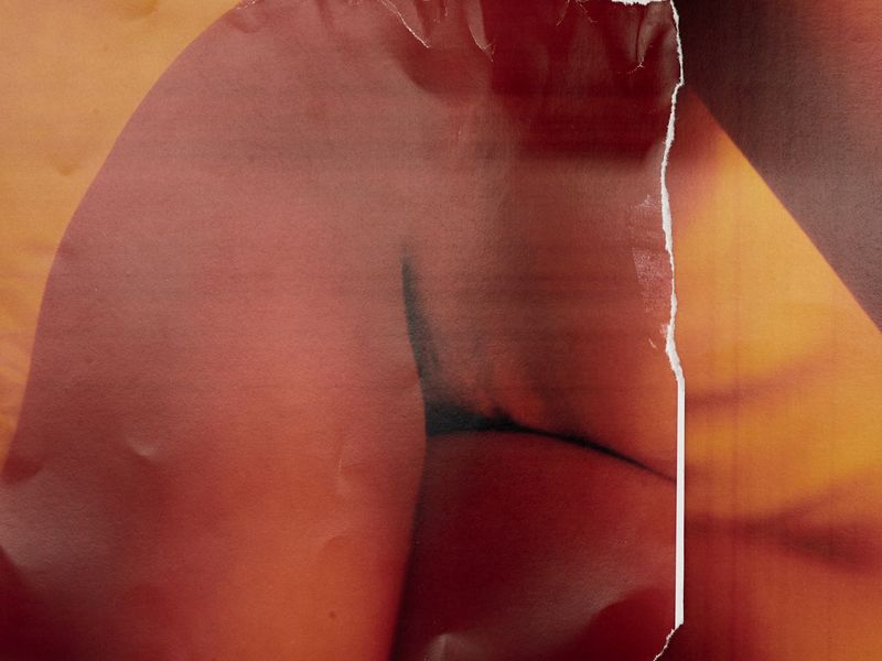 © Elisa Azevedo - Image from the I Used to Kiss a Lot photography project