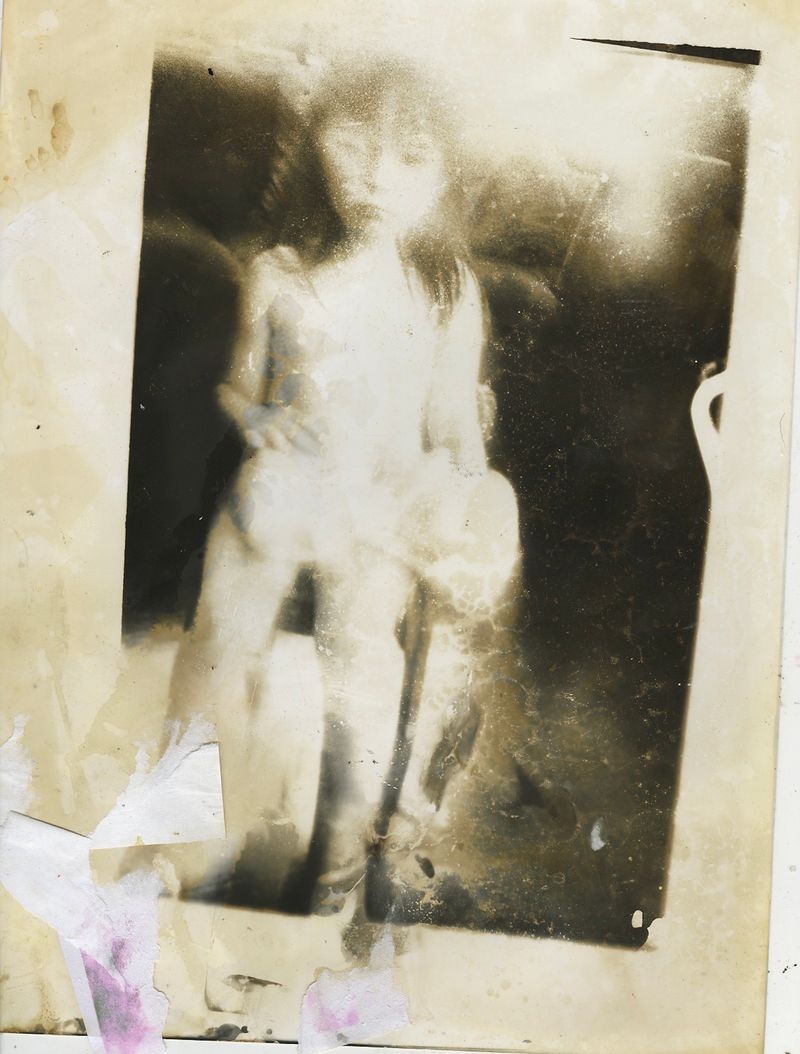 © paularaegibson - Image from the nearest dearest photography project