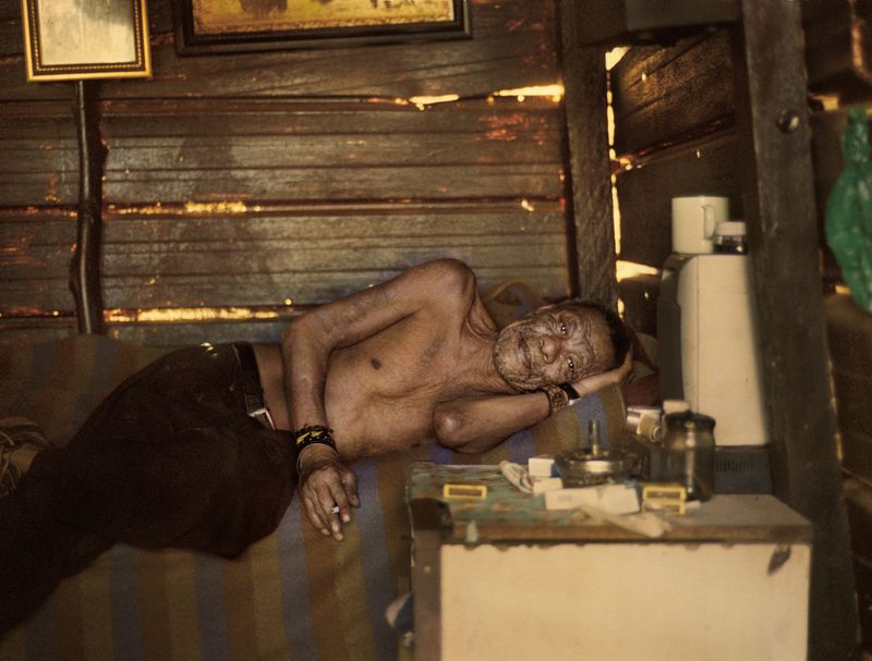 © Elis Hoffman - Image from the Shadows photography project