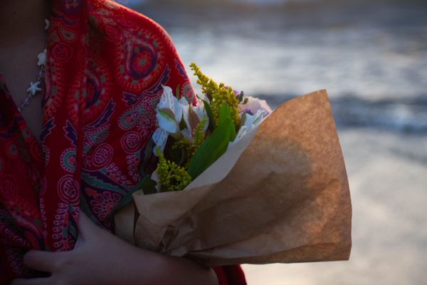 © Anahi Miranda - Image from the Flowers to forget photography project