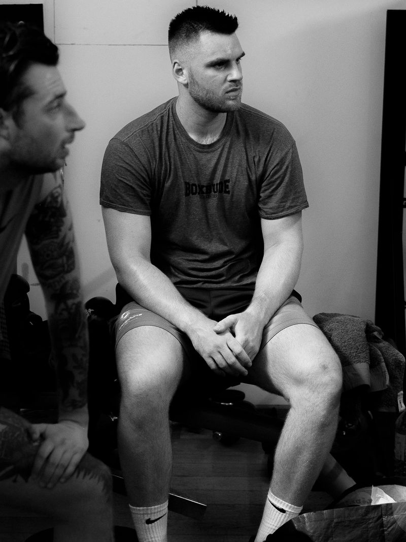 © Benedikt Burger - Image from the Gefecht photography project