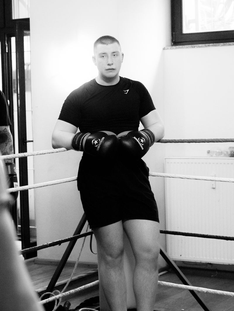 © Benedikt Burger - Image from the Gefecht photography project