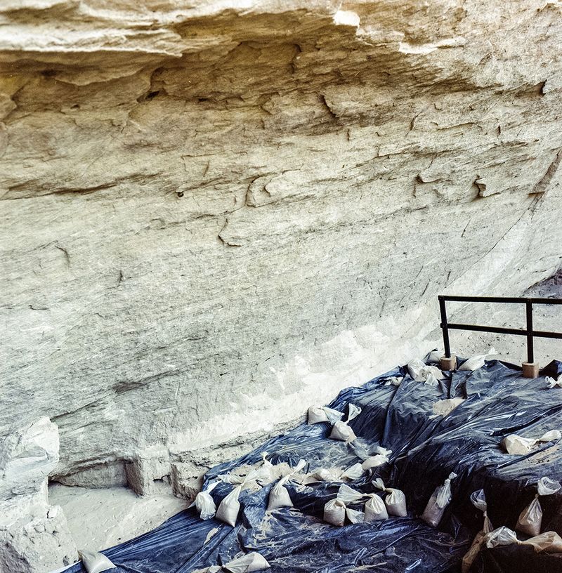 © Paula Pedrosa - Paleontology digging site São Raimundo Nonato (PI), Brazil