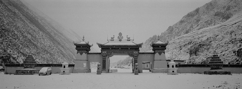 © Hao Wu - “The Snowy Temple”. Cheng duo county, Tibetan Autonomous Prefecture of Yushu, Qinghai province, China. 2024.
