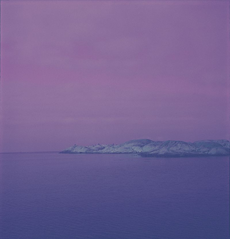 © Charlotta Hammar - Image from the ALL SHELTERS ARE MARKED WITH A SIGN photography project