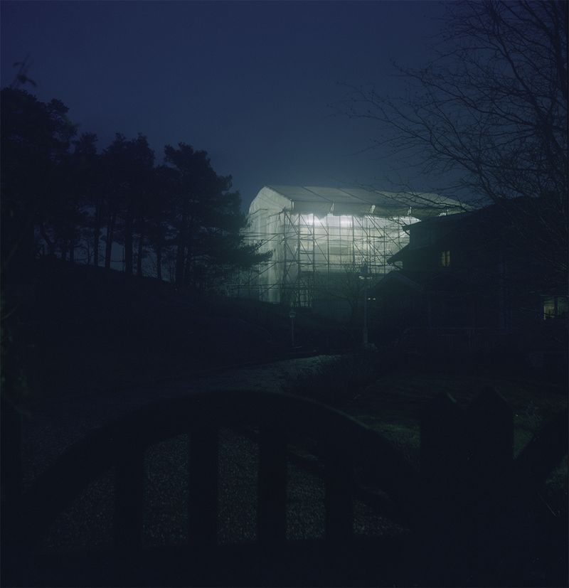 © Charlotta Hammar - Image from the ALL SHELTERS ARE MARKED WITH A SIGN photography project