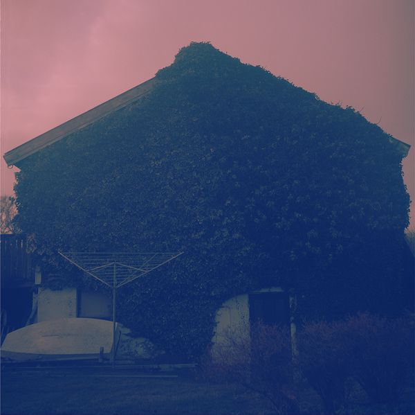 © Charlotta Hammar - Image from the ALL SHELTERS ARE MARKED WITH A SIGN photography project