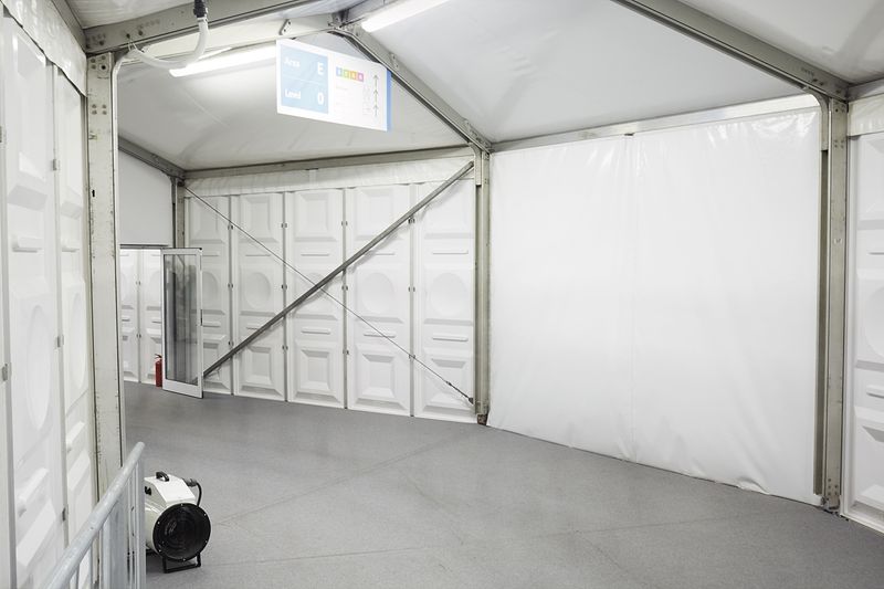 © Franziska Schrödinger - Image from the Die Beharrlichkeit der Maßnahmen photography project