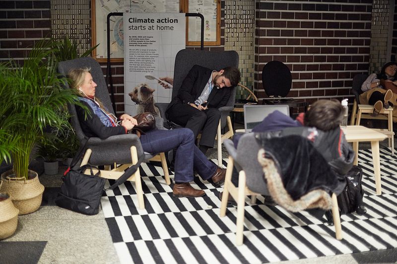 © Franziska Schrödinger - Image from the Die Beharrlichkeit der Maßnahmen photography project