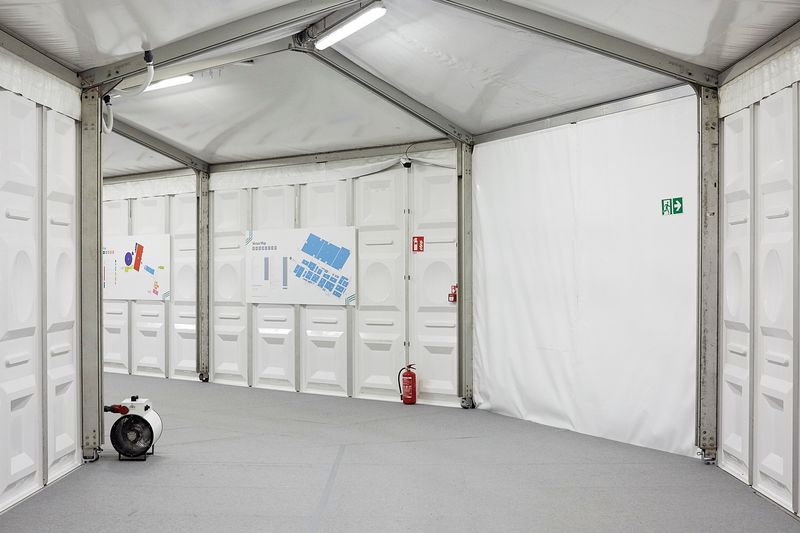 © Franziska Schrödinger - Image from the Die Beharrlichkeit der Maßnahmen photography project