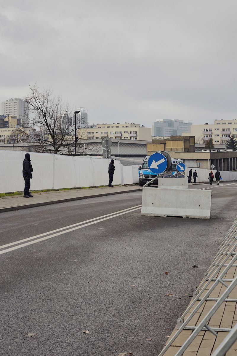 © Franziska Schrödinger - Image from the Die Beharrlichkeit der Maßnahmen photography project