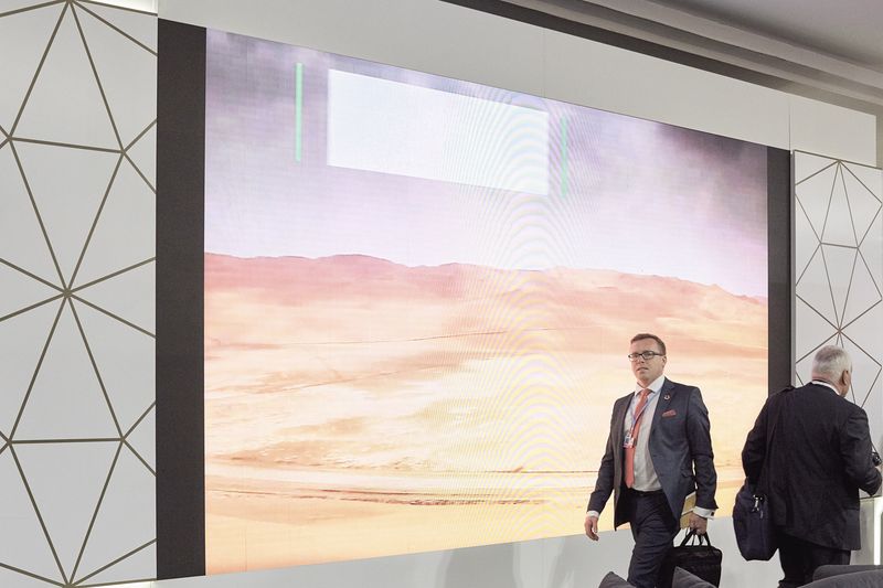 © Franziska Schrödinger - Image from the Die Beharrlichkeit der Maßnahmen photography project