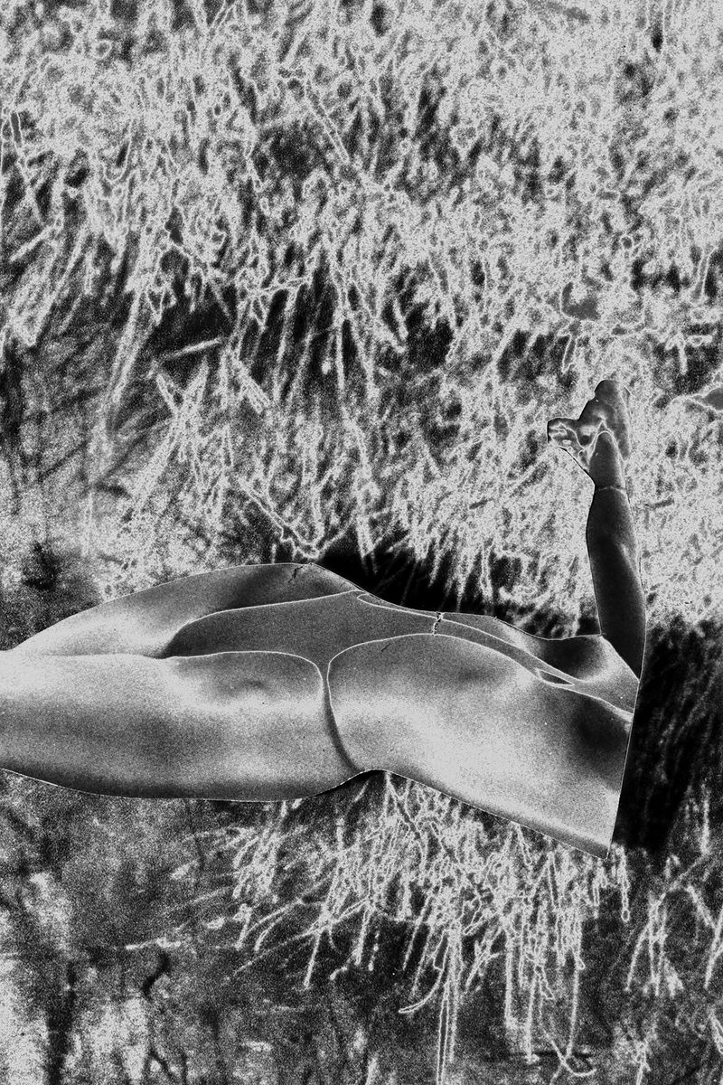 © Allison DeBritz - Image from the hand her the knife blade first photography project