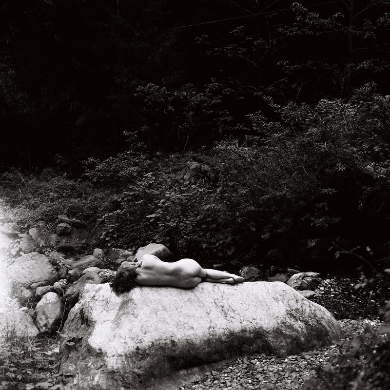 © Simin Jing - Image from the PAPER BOAT photography project