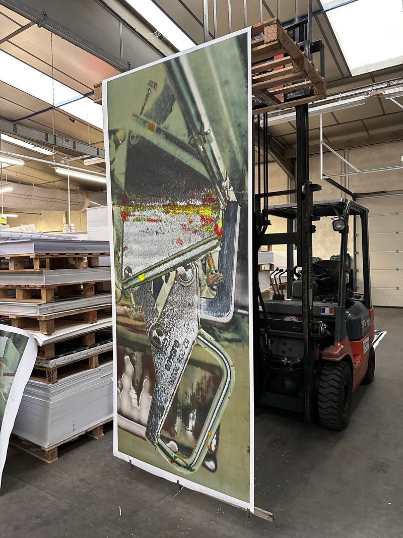 © Jean-Vincent Simonet - Image from the The Keys to the Factory photography project