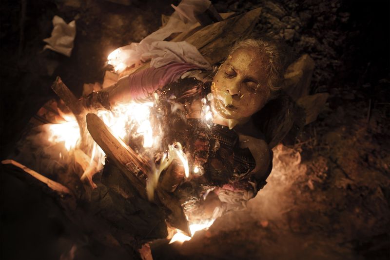 © Klaus Bo - Image from the dead and alive photography project