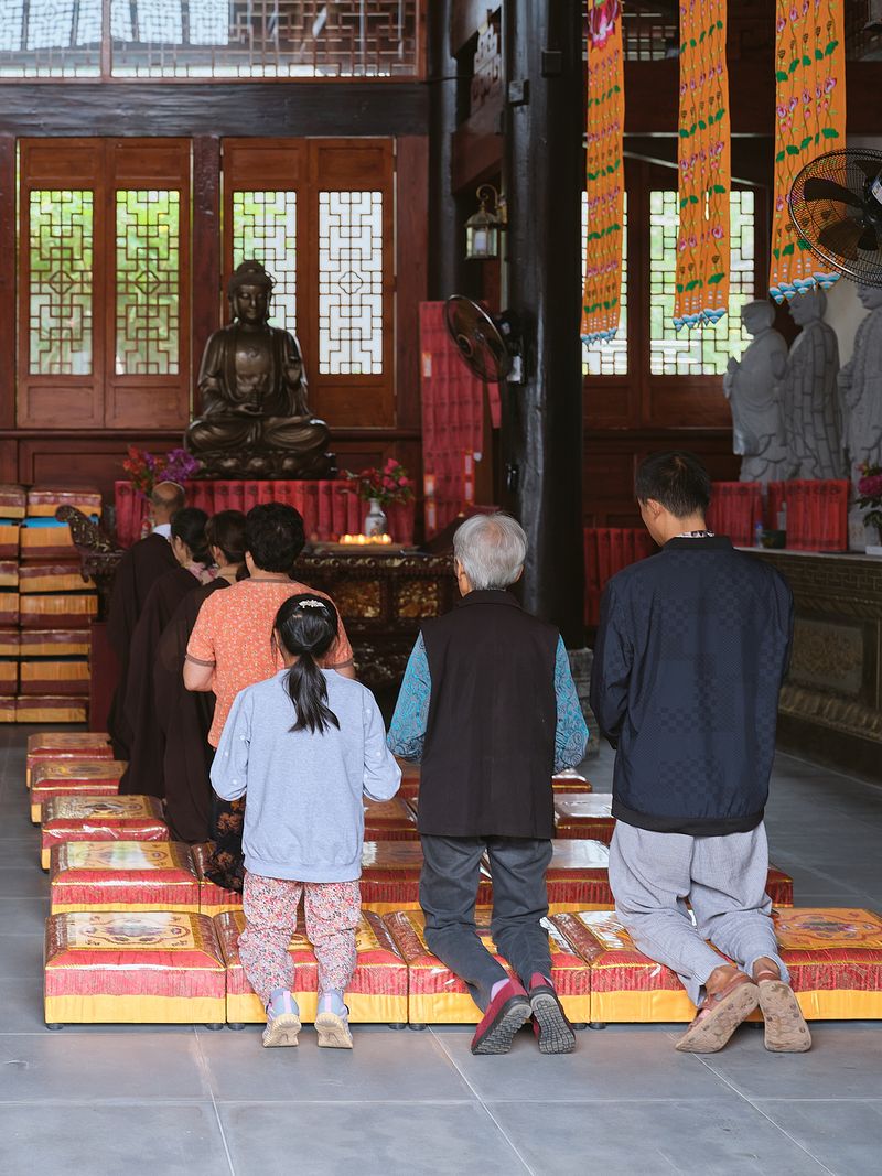 © LIYING HUANG - Image from the I Still Do Not Know Him photography project