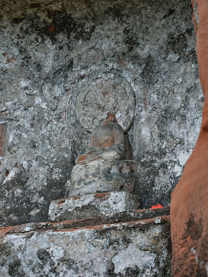 © LIYING HUANG - Image from the I Still Do Not Know Him photography project