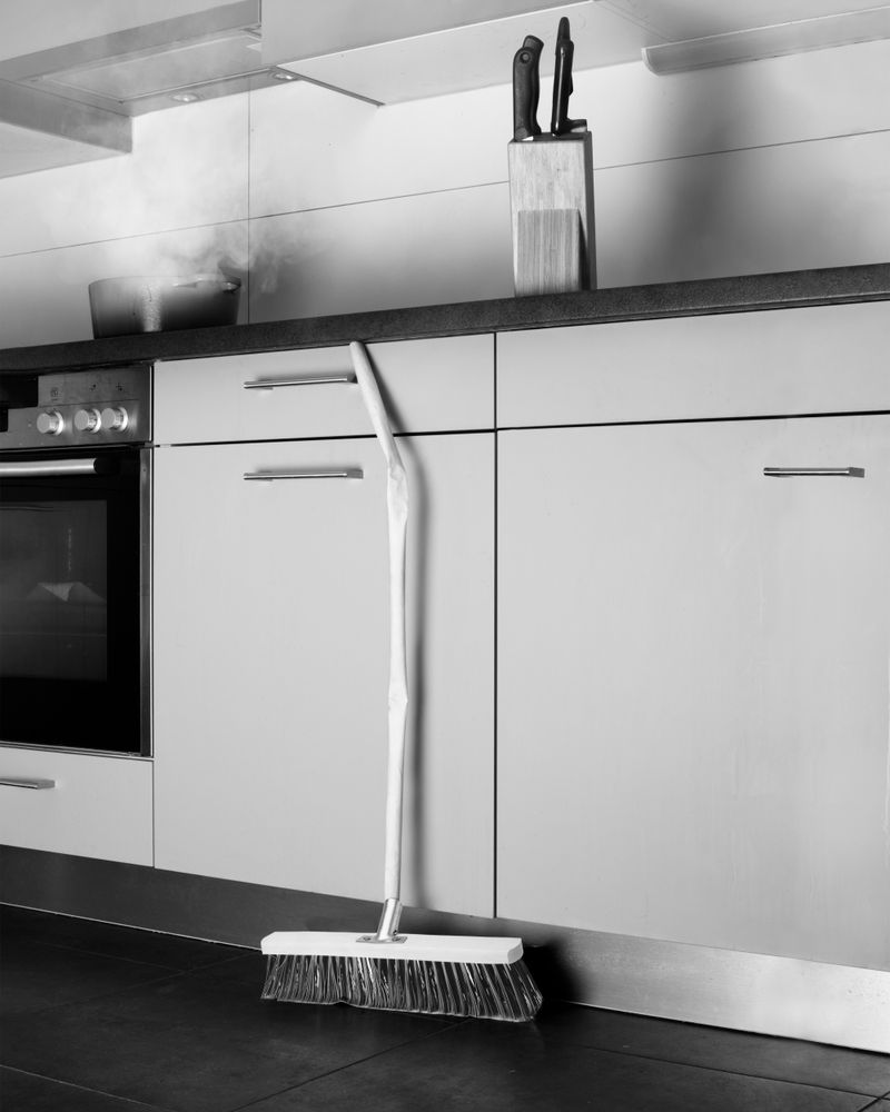 © tianyu wang - Broom with a broken pole