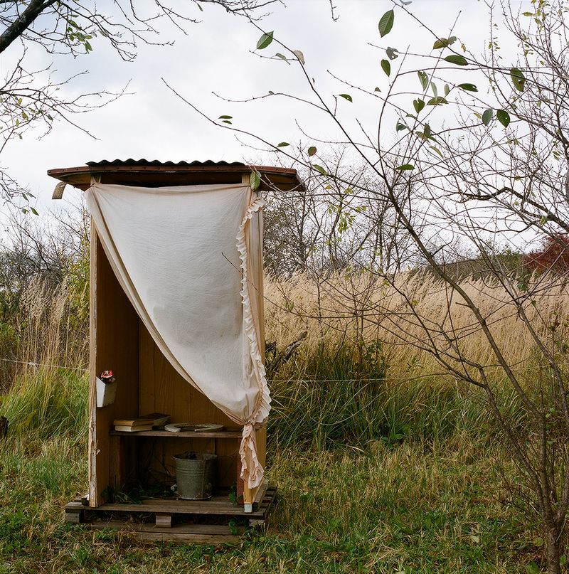 © Sofia Tatarinova - Image from the Summer Houses photography project