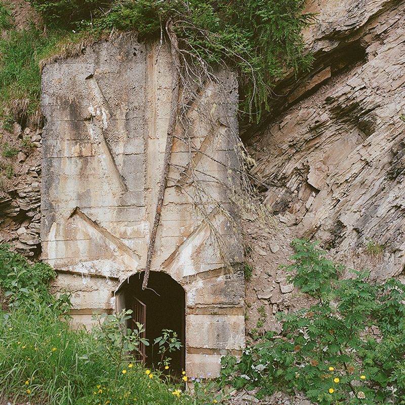 © Sofia Tatarinova - Image from the Bunkers photography project