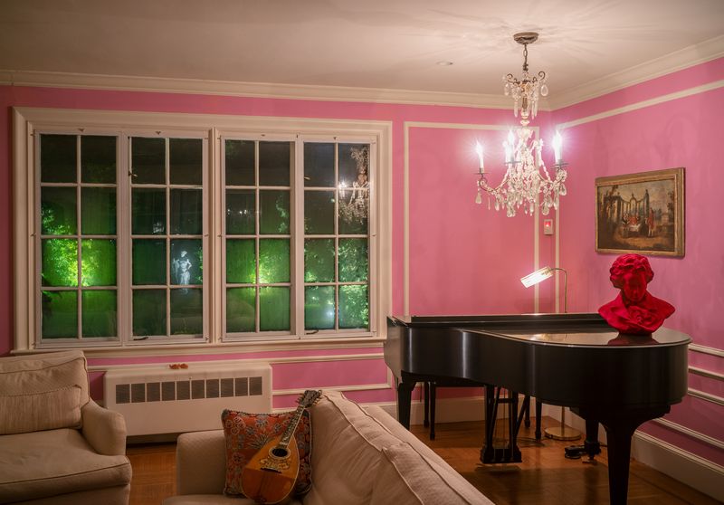 © Sarah  Malakoff - Music Room