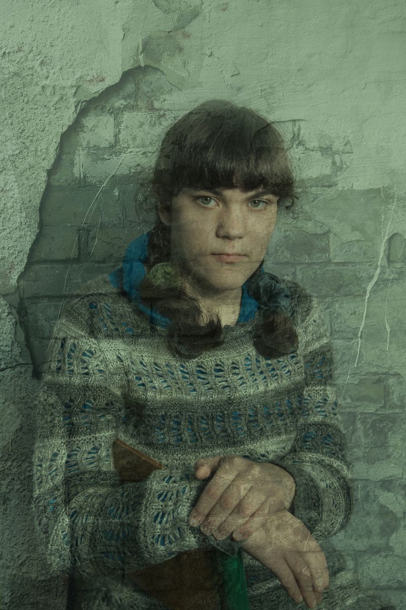 © Krystyna Sahyrova - Delicate balance