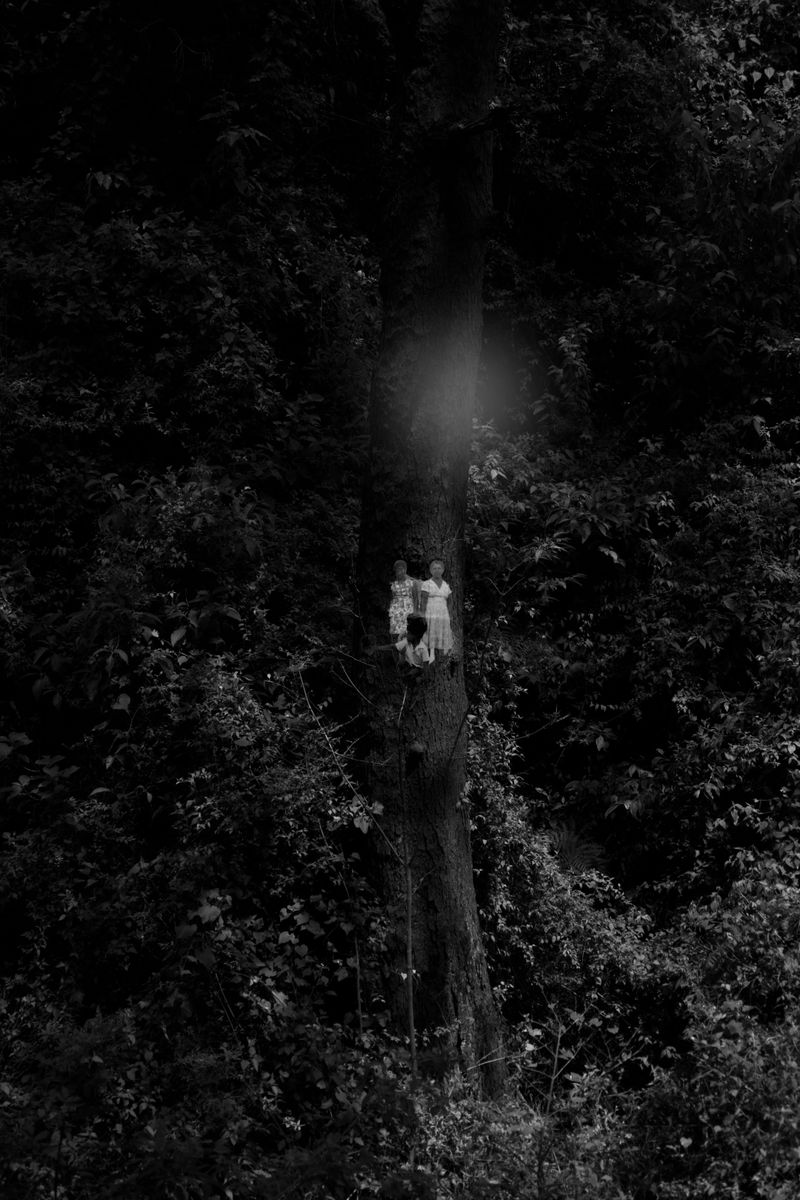 © Frida Alin - Image from the “This house no longer exists”: Counter-archives for a crumble memory. photography project