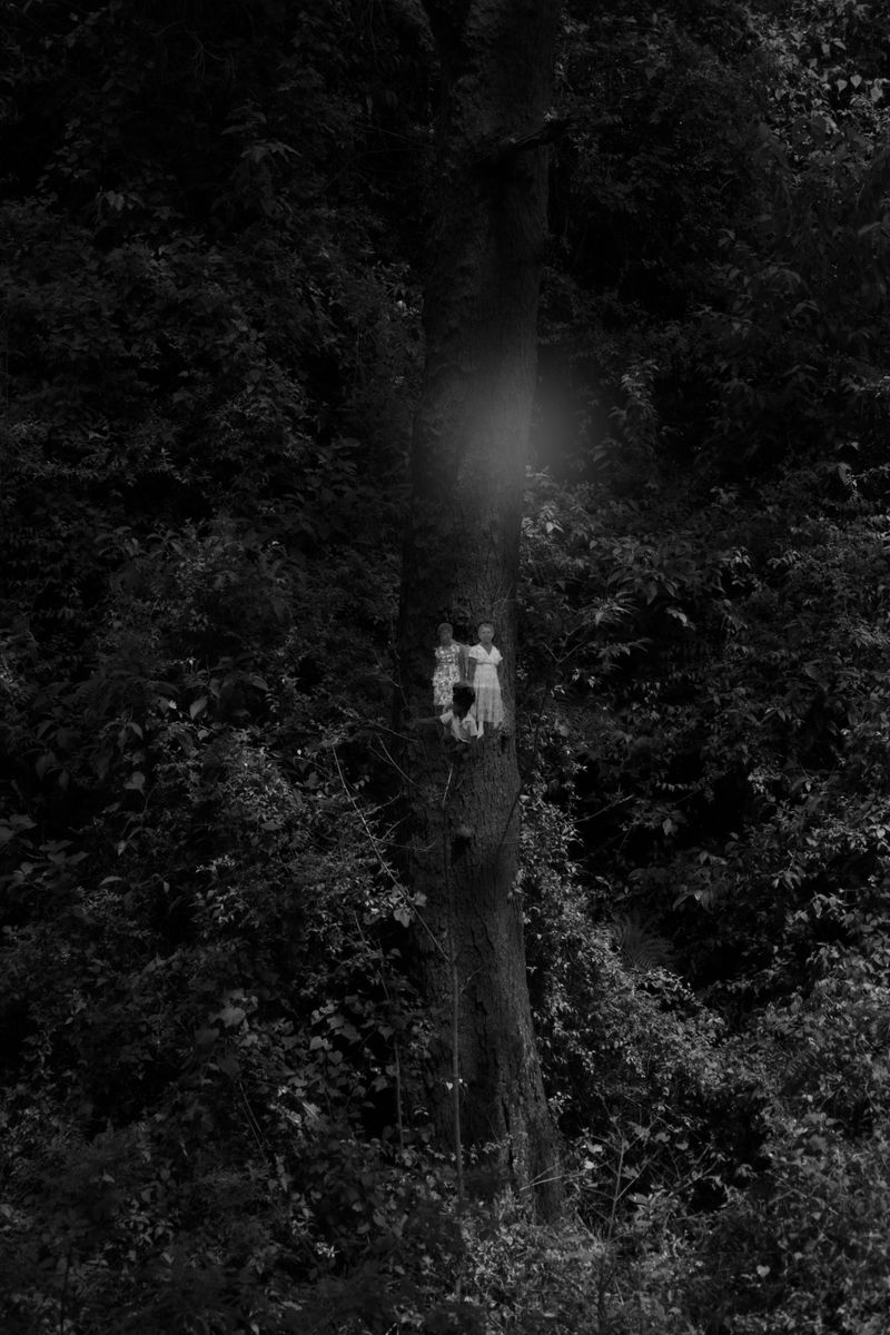 © Frida Alin - Image from the “This house no longer exists”: Counter-archives for a crumble memory. photography project