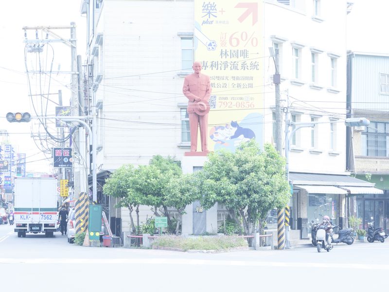 © Chung Ming Ko - Image from the The Graveyard of a Dictator photography project